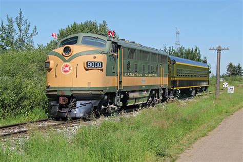 railpicturesca colin arnot photo cn fa  hauling  canada day