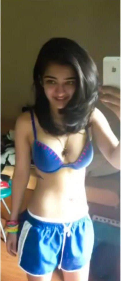 Akshara Haasan Sexy Leaked Fappening 9 Photos Thefappening