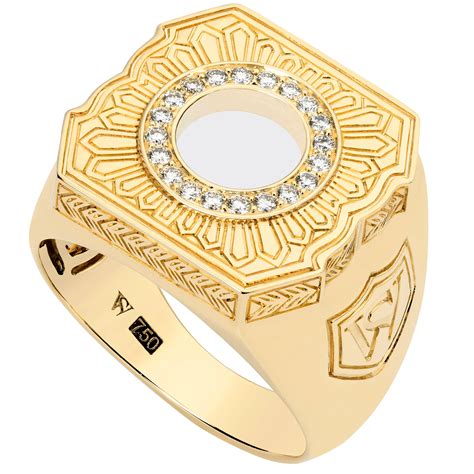 solid gold mens signet ring  diamond solitaire noble coat