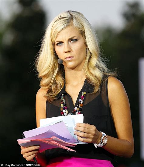 Espn Reporter Samantha Steele Elopes With Vikings Qb Christian Ponder