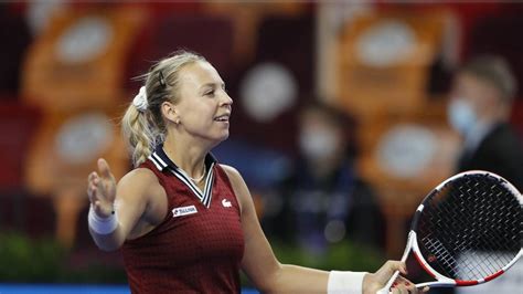 tennis anett kontaveit domine marketa vondrousova et file en finale au
