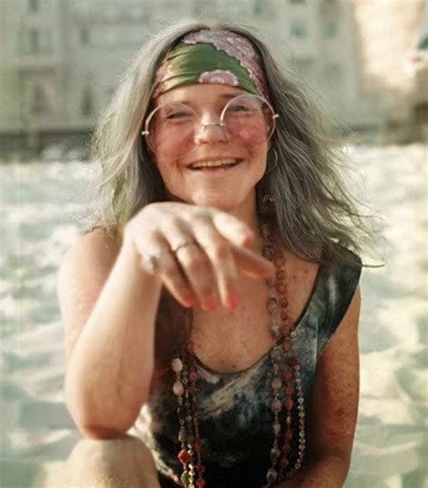 Fascinating Photos That Prove Hippies Really Were One Of A Kind