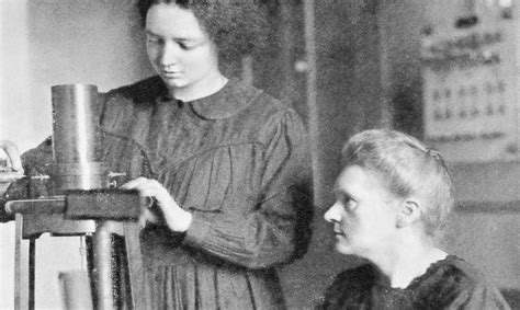 Marie Curie E Irène Joliot Curie Dos Mujeres Radiactivas En Los