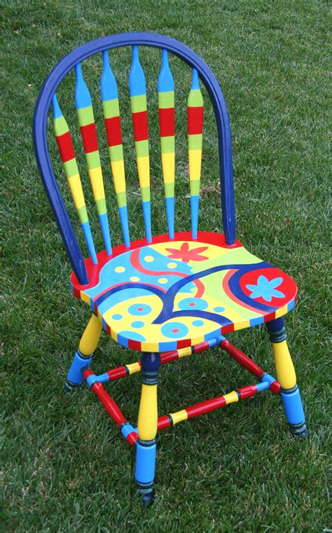 passionate maker project repainting  kitchen chair