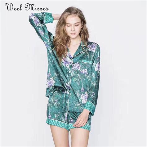 luxury brand   arrival women green print pajamas sets silk sleepwear green  neck female