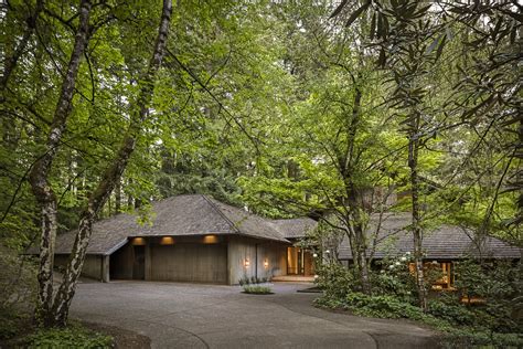 dreamy forest home   renowned pacific northwest architect asks  dwell