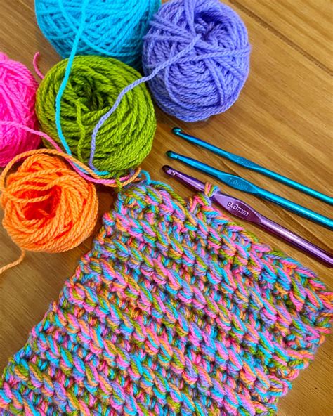crochet  multiple strands  yarn  neon tea party
