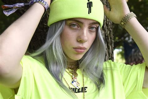 billie eilish responds to body shaming criticism of her swimsuit photos