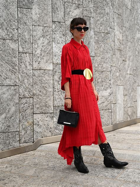 la robe rouge comment la porter en toute occasion