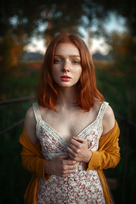 Wallpaper Model Redhead Freckles Looking At Viewer Cleavage