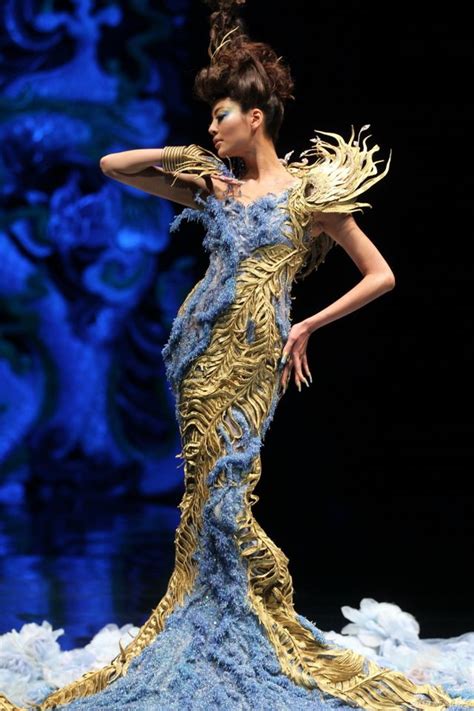 The Rise Of The Chinese Couturier Guo Pei Senatus