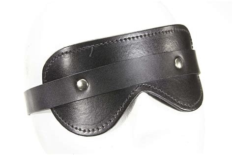 Leather Blindfold Bdsm Blindfold Bondage Blindfold Fur Etsy