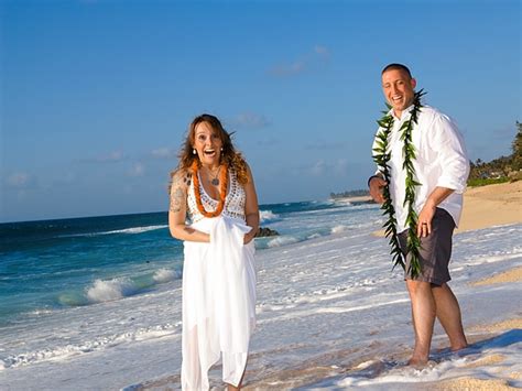 It S Never Too Late To Book Your Hawaii Wedding Package