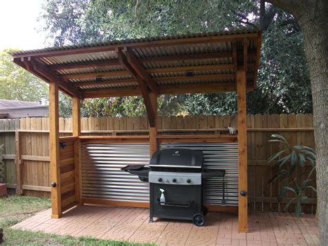 outdoor bbq  grill  privacy wall