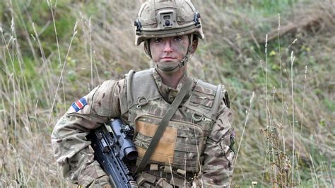 sas british british sas special forces  opening  elite ranks  women  british sas
