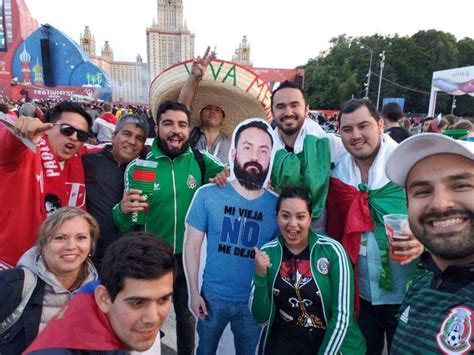 mexican fans went to russia with photo of friend whose
