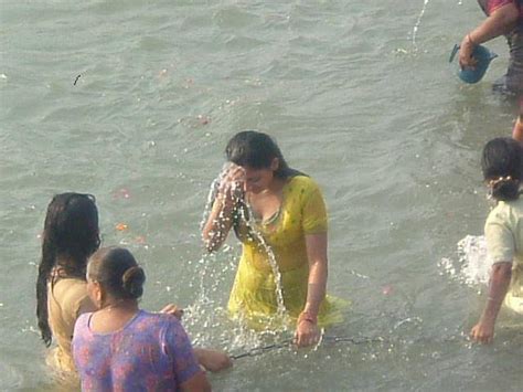 ganga river bathing women nude