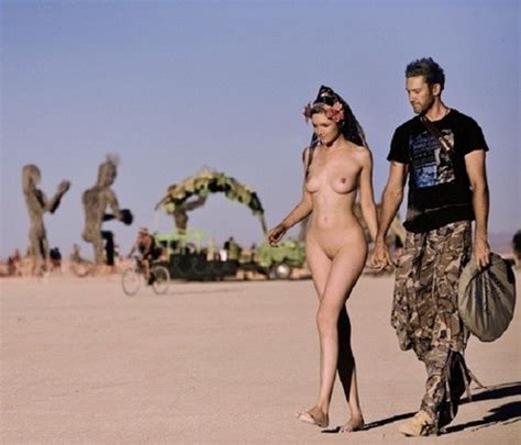 showing her off nude at burning man nudeshots