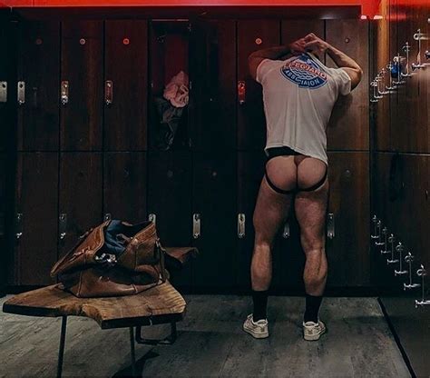 flaunting in the locker room page 180 lpsg