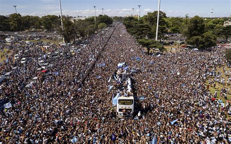 Argentina S World Cup Parade Abandoned After Millions Jam Streets To