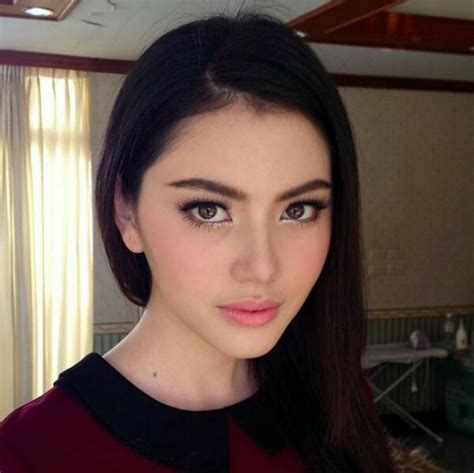 10 Aktris Thailand Paling Cantik Dan Populer Kaskus