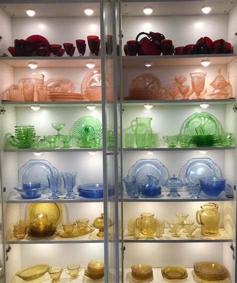 Antique Glassware Crystal Glassware Antique Booth Displays Rainbow