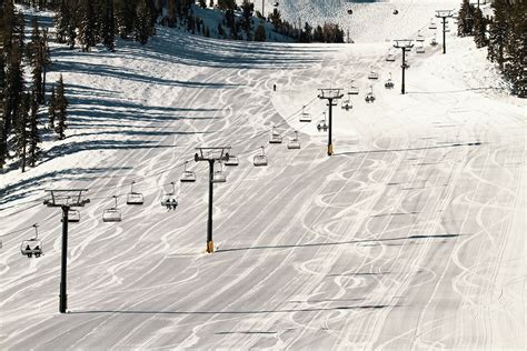 californias  ski resorts    hit  slopes  season global medical