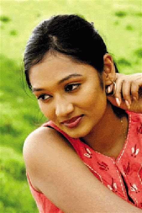 Upeksha Swarnamali Cute Photos ~ Top Hollywood Actress