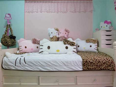 25 adorable hello kitty bedroom decoration ideas for girls