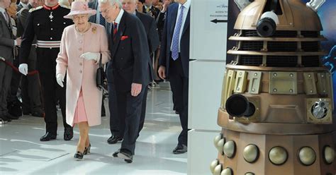 Dalek Gets To Meet Queen On Bbc Visit Mirror Online