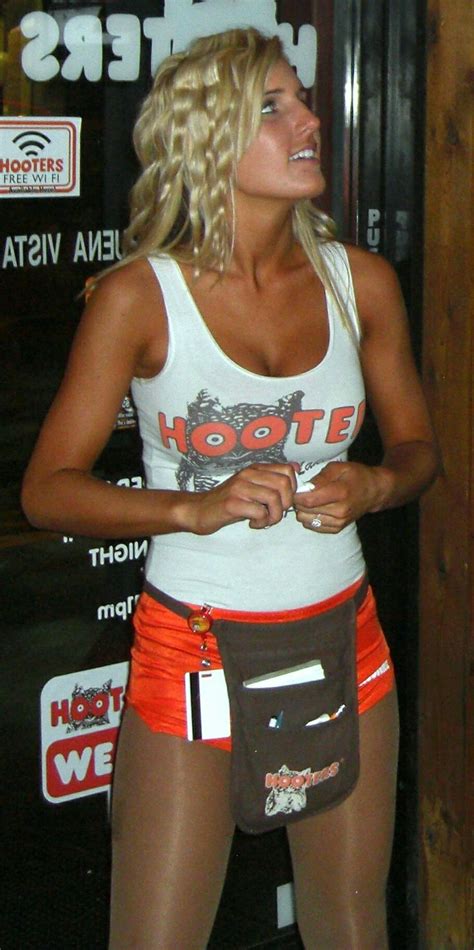 Pin By My Info On Hooters Chicks Hooters Girls Promo Girls Flight