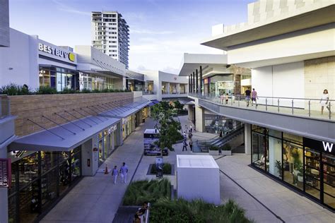 puerto cancun marina town center mexico john simones architect