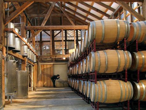 How Oak Barrels Affect The Taste Of Wine Wine Folly Italian Wine