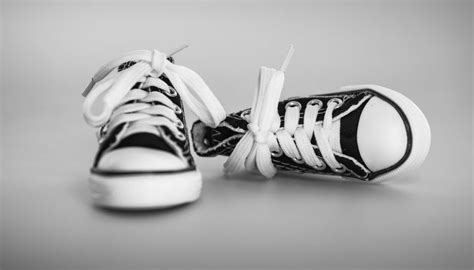 clean white shoelaces tips tricks  hacks  report daily