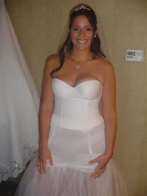 bridal cleavage and downblouse 46 pics xhamster