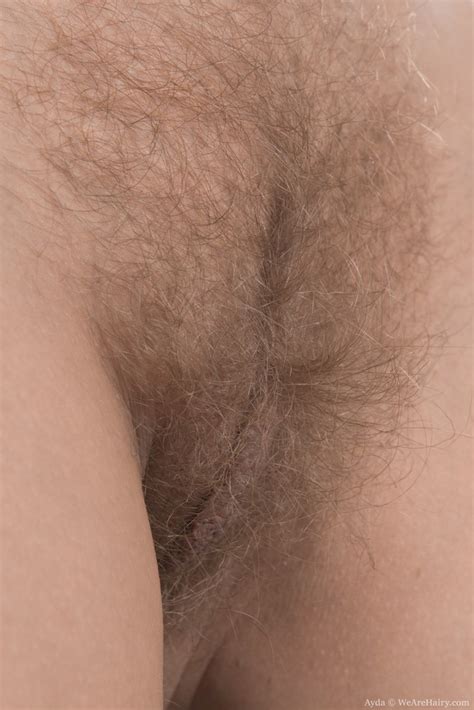 ayda spreads her hairy pussy wide pichunter