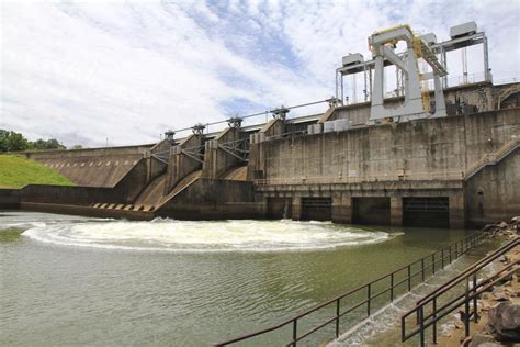 leesville dam testing  briefly raise roanoke river levels local