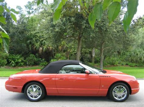 find   ford thunderbird  halle berry collectors