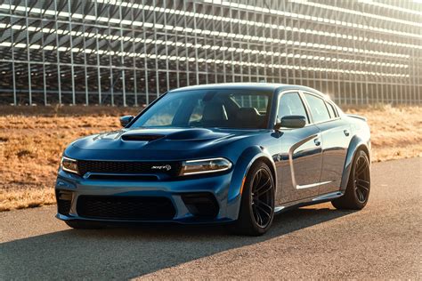 dodge charger hellcat  rt scat pack gain wide body stance  demon track apps