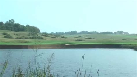 pictured  hole   london golf club youtube