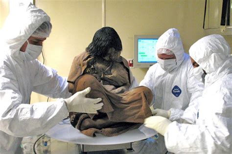years  mummy   frozen girl   incan tribe incredible discovery