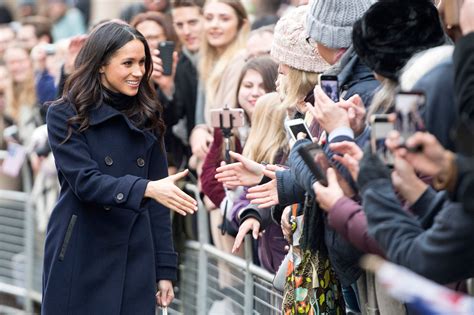 let the misogynistic public shaming of meghan markle now