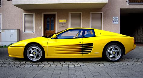 ferrari testarossa  tr   supercars cars italia jaune yellow