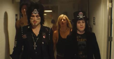Netflix Appals Fans With Graphic Tommy Lee Sex Scenes In Mötley Crüe