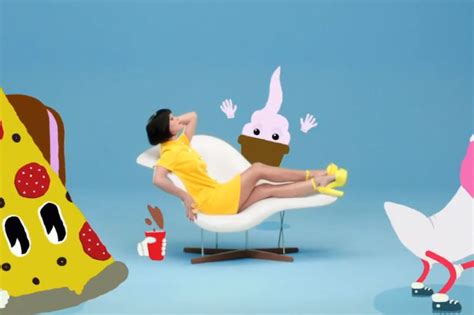 Watch Katy Perry Sing Next To Twerking Ice Cream Cones Eater