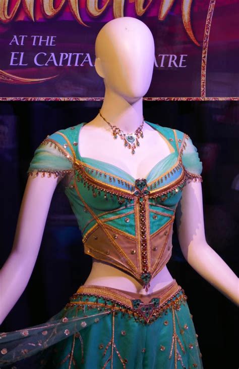 Naomi Scott S Princess Jasmine Costume From Aladdin On Display – Artofit