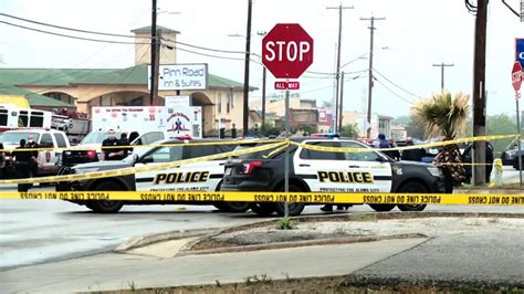 san antonio police officer wounded   people dead  shooting  traffic stop
