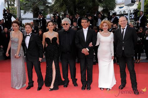 Pedro Almodóvar Elena Anaya Y Antonio Banderas Presentan