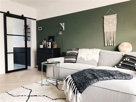 de groene muur en hoe je bespaart op je verf stylynnterior interieur woonkamer