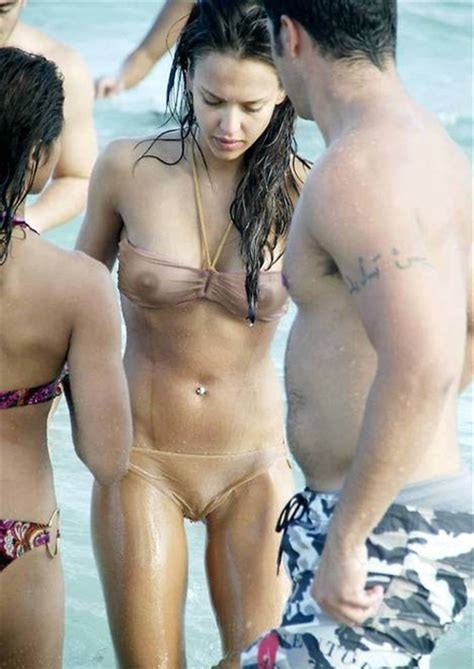 celebrity nude and famous jessica alba see through bikini boobs and nipples cameltoe super